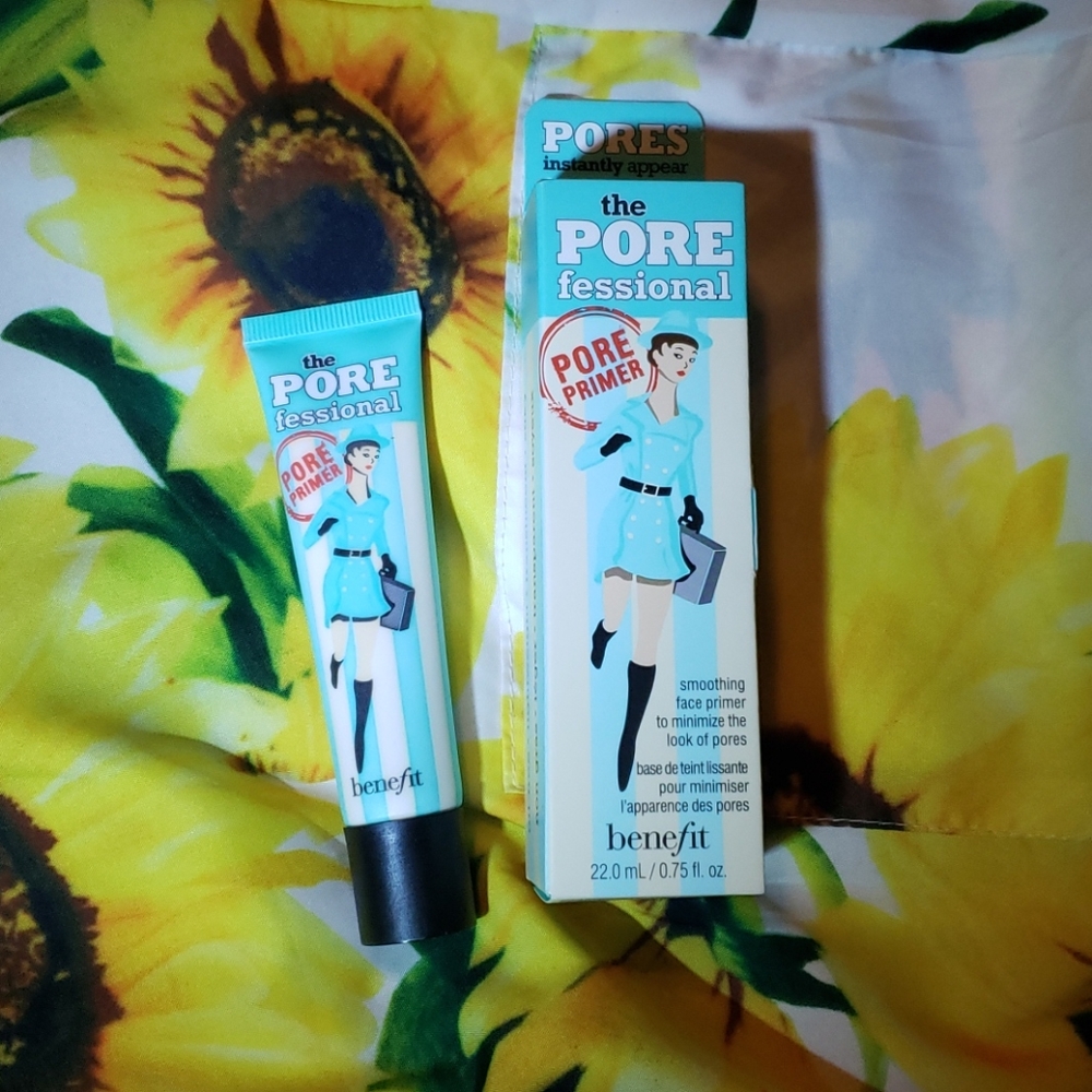 Pore minimizing primer